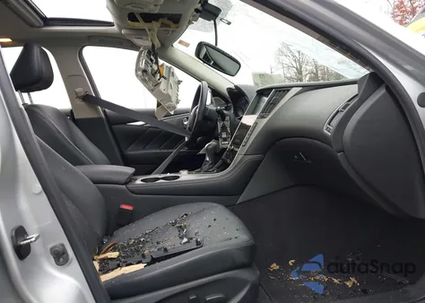 2017 Infiniti Q50 3.0T Premium z USA, uszkodzony, nr VIN JN1EV7AP4HM736829